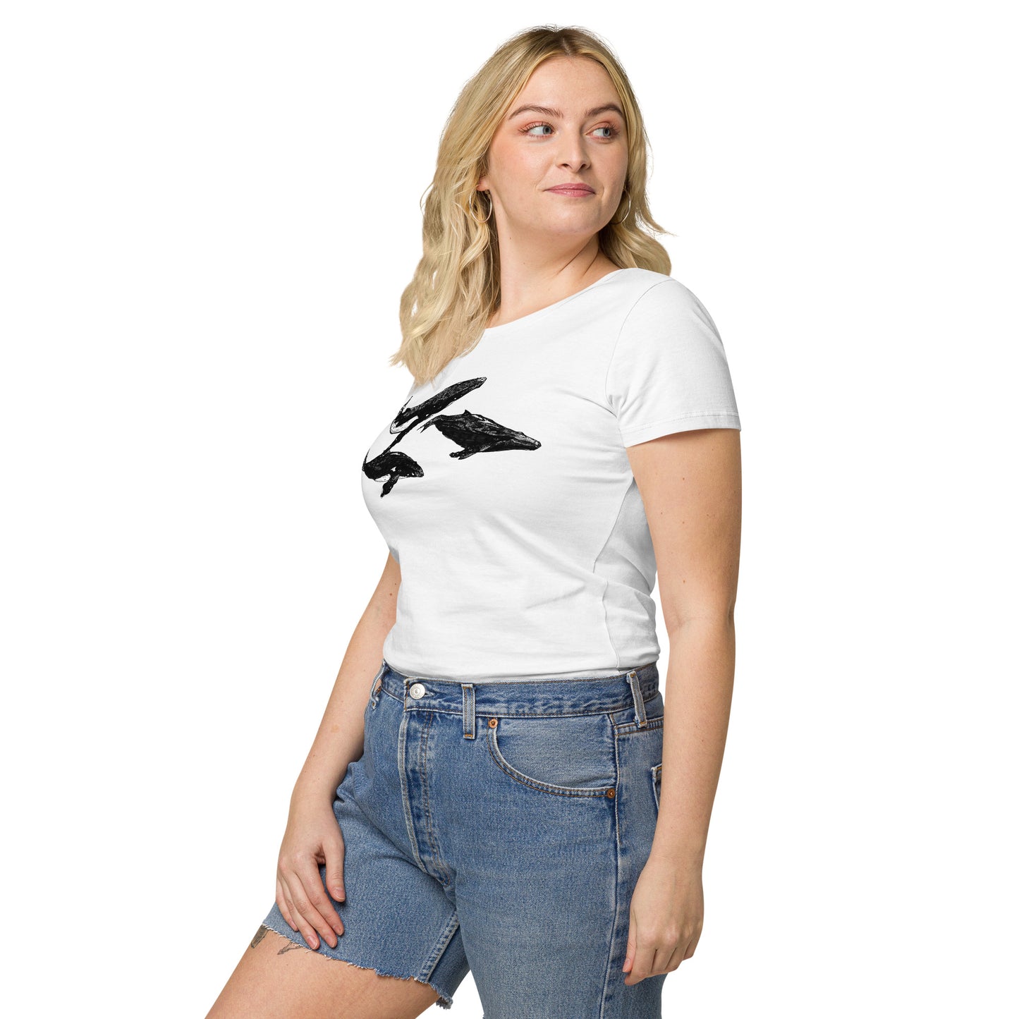 Humpback Migration Women’s basic organic t-shirt